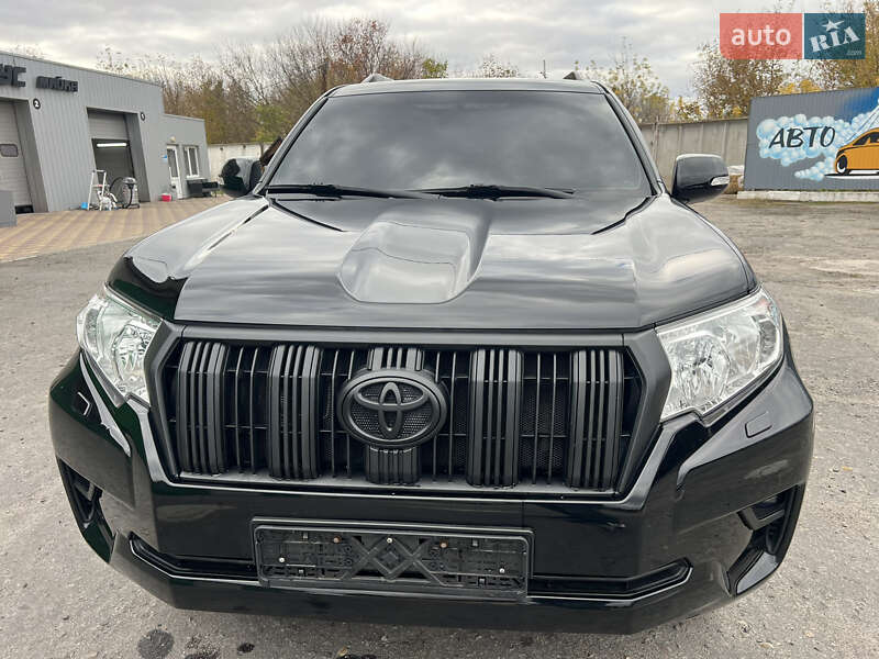 Внедорожник / Кроссовер Toyota Land Cruiser Prado 2019 в Полтаве