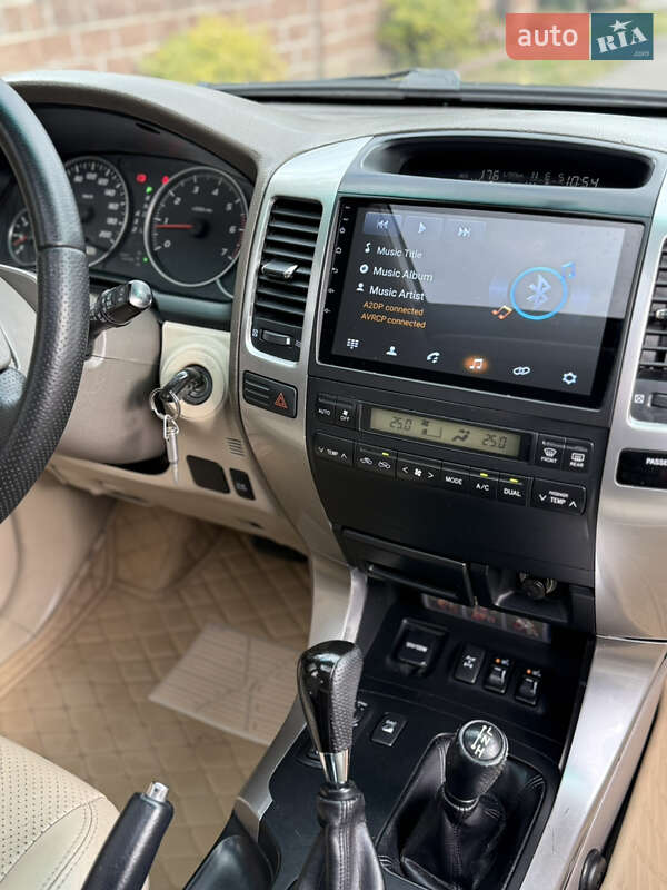 Позашляховик / Кросовер Toyota Land Cruiser Prado 2007 в Рівному