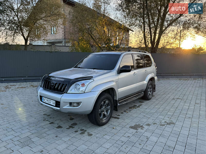 Внедорожник / Кроссовер Toyota Land Cruiser Prado 2006 в Львове