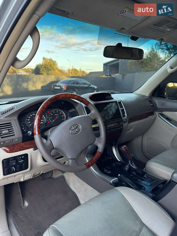 Внедорожник / Кроссовер Toyota Land Cruiser Prado 2006 в Львове