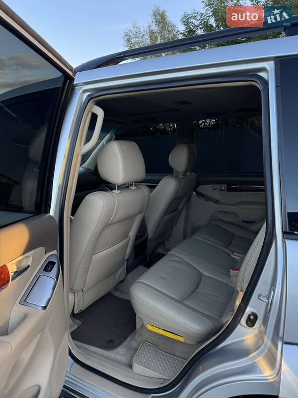 Внедорожник / Кроссовер Toyota Land Cruiser Prado 2006 в Львове
