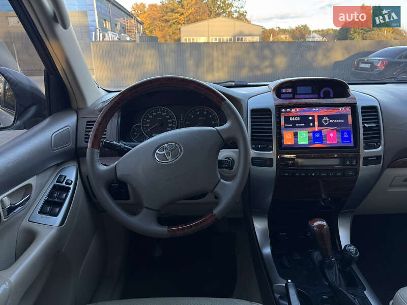 Внедорожник / Кроссовер Toyota Land Cruiser Prado 2006 в Львове