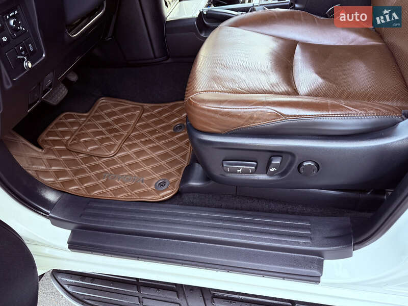 Позашляховик / Кросовер Toyota Land Cruiser Prado 2019 в Полтаві фото 20 Позашляховик / Кросовер Toyota Land Cruiser Prado 2019 в Полтаві