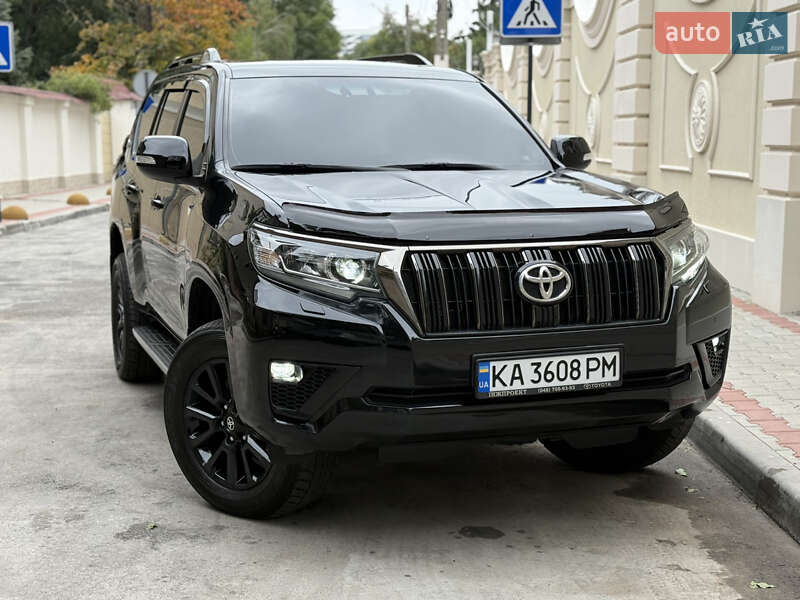 Внедорожник / Кроссовер Toyota Land Cruiser Prado 2022 в Одессе