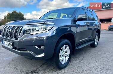 Внедорожник / Кроссовер Toyota Land Cruiser Prado 2019 в Киеве