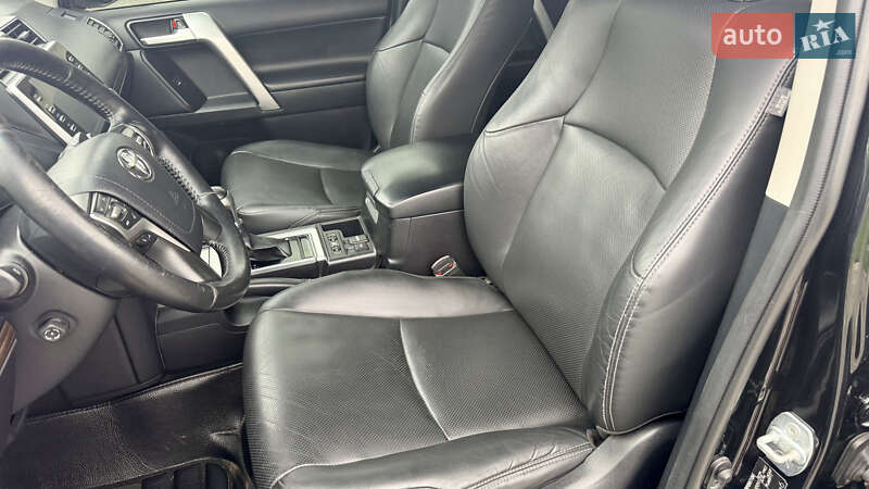 Внедорожник / Кроссовер Toyota Land Cruiser Prado 2020 в Пирятине фото 26 Внедорожник / Кроссовер Toyota Land Cruiser Prado 2020 в Пирятине