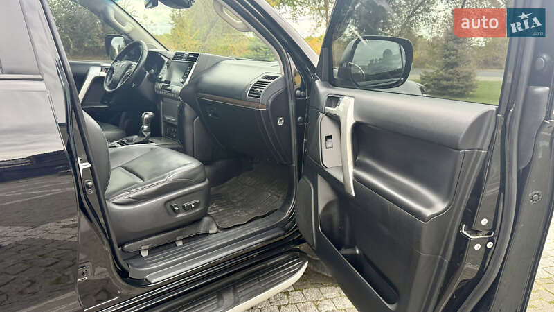 Внедорожник / Кроссовер Toyota Land Cruiser Prado 2020 в Пирятине фото 30 Внедорожник / Кроссовер Toyota Land Cruiser Prado 2020 в Пирятине