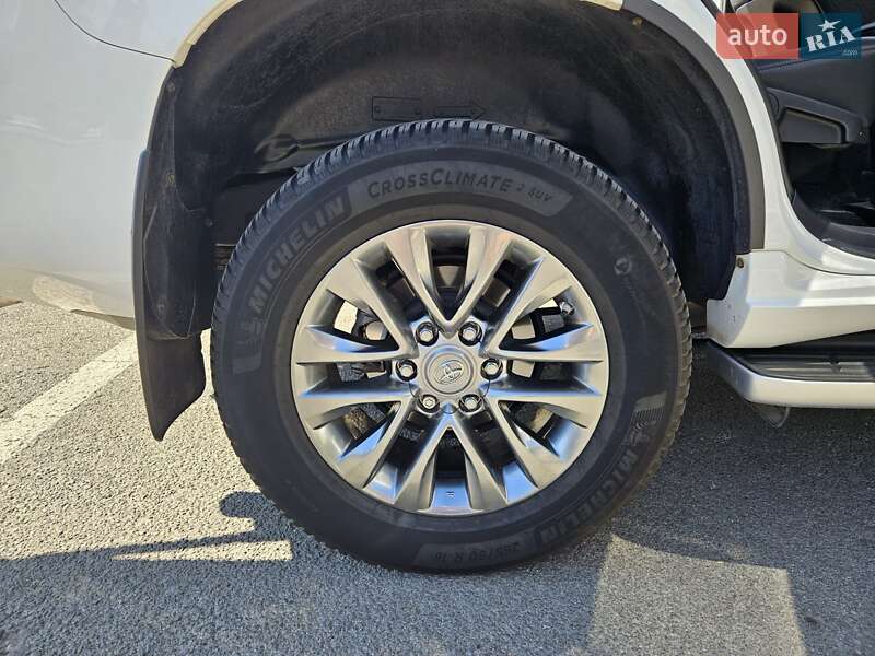 Позашляховик / Кросовер Toyota Land Cruiser Prado 2020 в Одесі фото 5 Позашляховик / Кросовер Toyota Land Cruiser Prado 2020 в Одесі