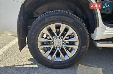 Позашляховик / Кросовер Toyota Land Cruiser Prado 2020 в  фото 5 Позашляховик / Кросовер Toyota Land Cruiser Prado 2020 в