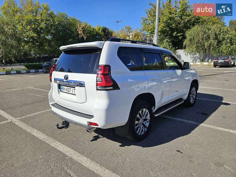 Позашляховик / Кросовер Toyota Land Cruiser Prado 2020 в Одесі фото 24 Позашляховик / Кросовер Toyota Land Cruiser Prado 2020 в Одесі