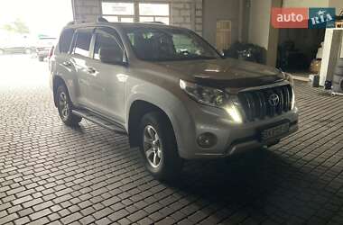 Внедорожник / Кроссовер Toyota Land Cruiser Prado 2016 в 