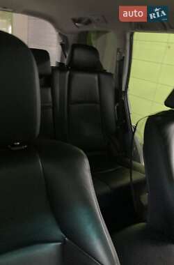 Внедорожник / Кроссовер Toyota Land Cruiser Prado 2016 в 