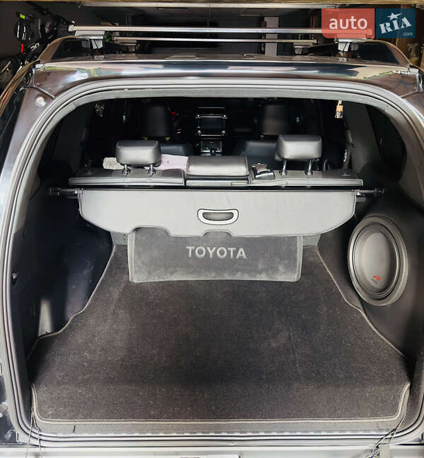 Внедорожник / Кроссовер Toyota Land Cruiser Prado 2014 в Херсоне