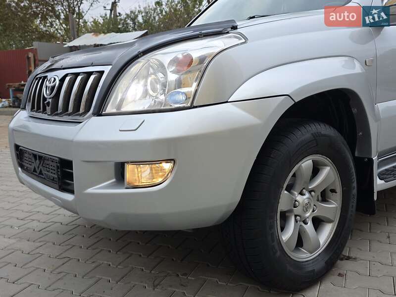 Внедорожник / Кроссовер Toyota Land Cruiser Prado 2006 в Хмельницком