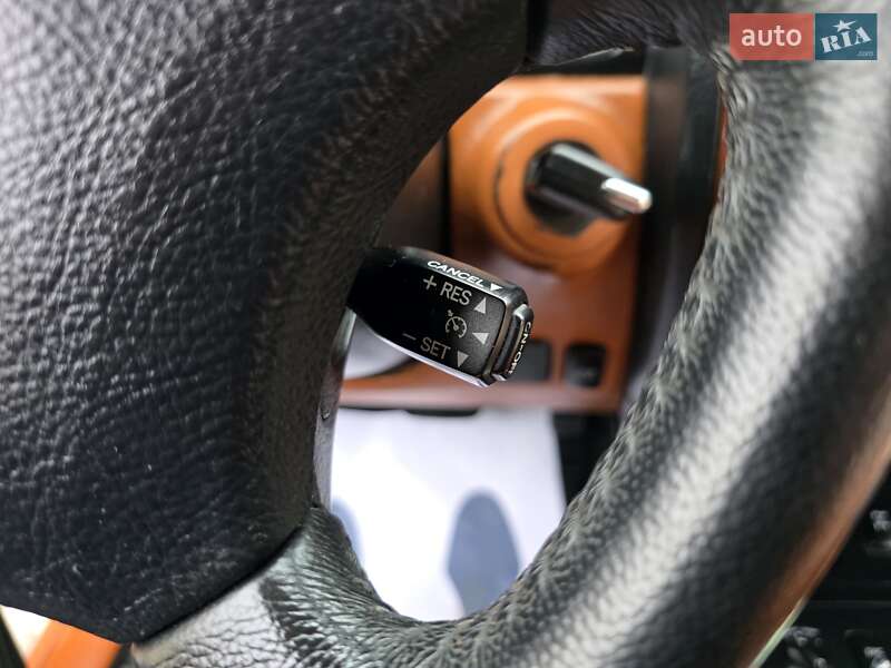 Внедорожник / Кроссовер Toyota Land Cruiser Prado 2006 в Хмельницком