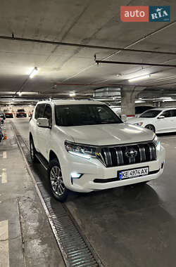 Внедорожник / Кроссовер Toyota Land Cruiser Prado 2019 в Днепре