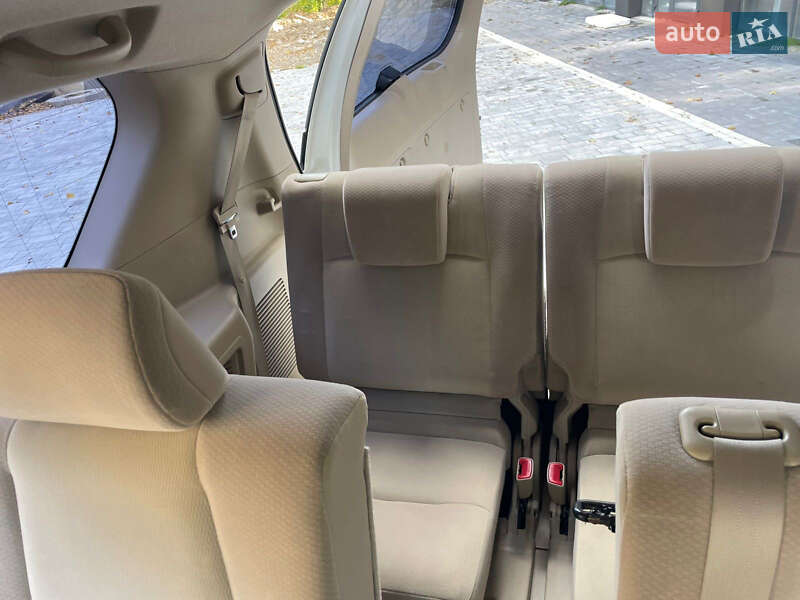 Внедорожник / Кроссовер Toyota Land Cruiser Prado 2011 в Черновцах фото 35 Внедорожник / Кроссовер Toyota Land Cruiser Prado 2011 в Черновцах
