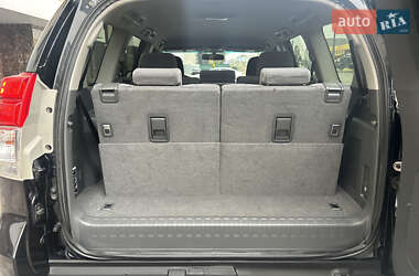 Внедорожник / Кроссовер Toyota Land Cruiser Prado 2011 в 