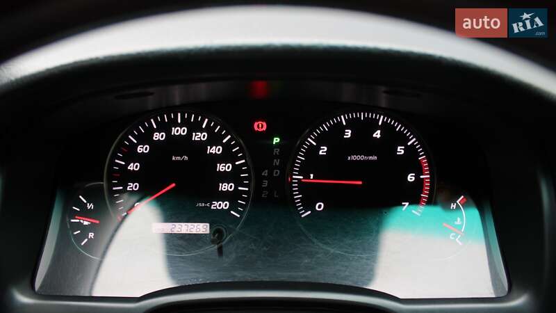 Внедорожник / Кроссовер Toyota Land Cruiser Prado 2006 в Черкассах