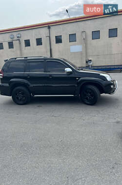 Внедорожник / Кроссовер Toyota Land Cruiser Prado 2007 в 