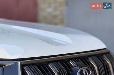 Позашляховик / Кросовер Toyota Land Cruiser Prado 2021 в  фото 18 Позашляховик / Кросовер Toyota Land Cruiser Prado 2021 в
