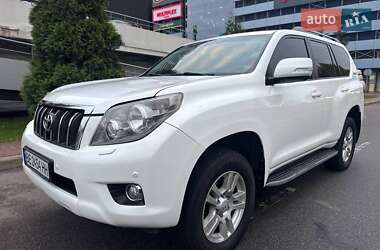 Внедорожник / Кроссовер Toyota Land Cruiser Prado 2010 в Киеве
