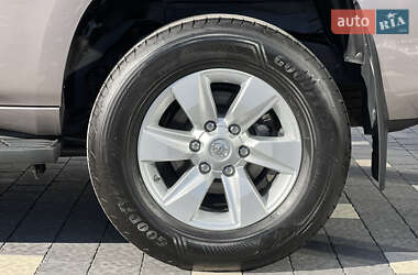 Внедорожник / Кроссовер Toyota Land Cruiser Prado 2018 в 