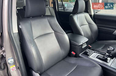 Внедорожник / Кроссовер Toyota Land Cruiser Prado 2018 в 