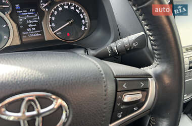 Внедорожник / Кроссовер Toyota Land Cruiser Prado 2018 в 