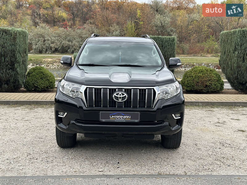 Внедорожник / Кроссовер Toyota Land Cruiser Prado 2019 в Днепре фото 5 Внедорожник / Кроссовер Toyota Land Cruiser Prado 2019 в Днепре