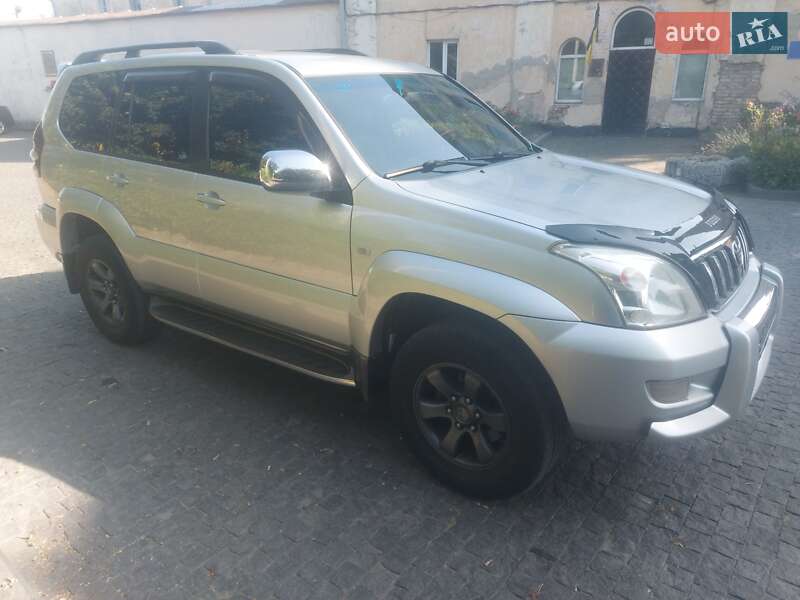 Внедорожник / Кроссовер Toyota Land Cruiser Prado 2007 в Луцке фото 3 Внедорожник / Кроссовер Toyota Land Cruiser Prado 2007 в Луцке