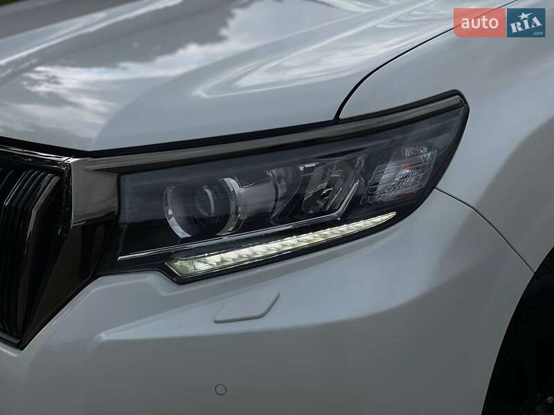 Внедорожник / Кроссовер Toyota Land Cruiser Prado 2020 в Киеве фото 3 Внедорожник / Кроссовер Toyota Land Cruiser Prado 2020 в Киеве