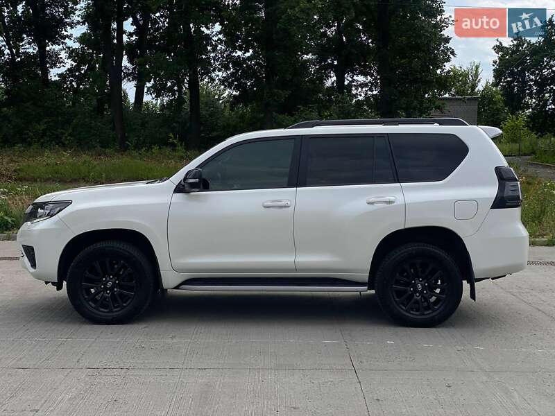 Внедорожник / Кроссовер Toyota Land Cruiser Prado 2020 в Киеве фото 9 Внедорожник / Кроссовер Toyota Land Cruiser Prado 2020 в Киеве