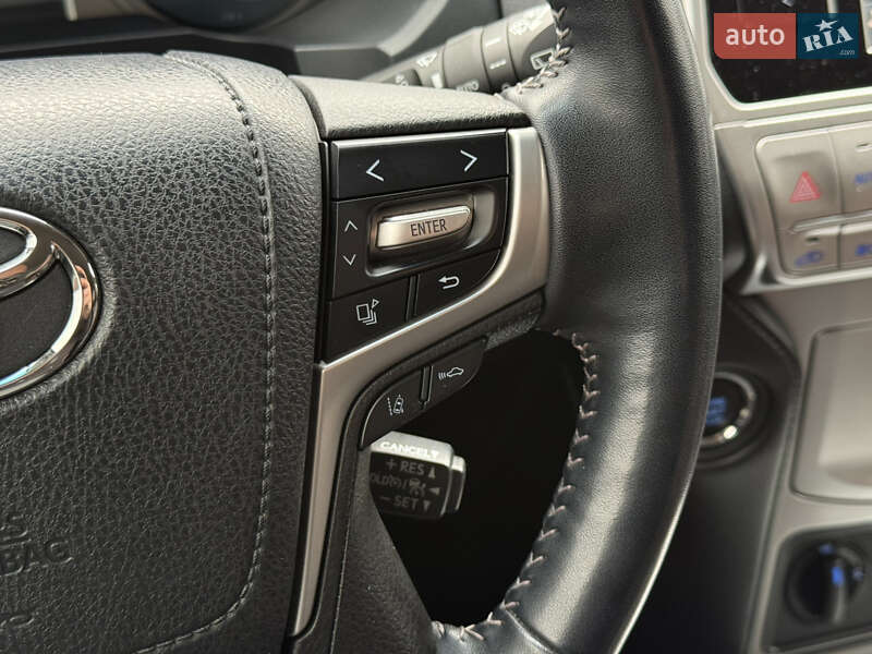 Внедорожник / Кроссовер Toyota Land Cruiser Prado 2018 в Тернополе фото 44 Внедорожник / Кроссовер Toyota Land Cruiser Prado 2018 в Тернополе