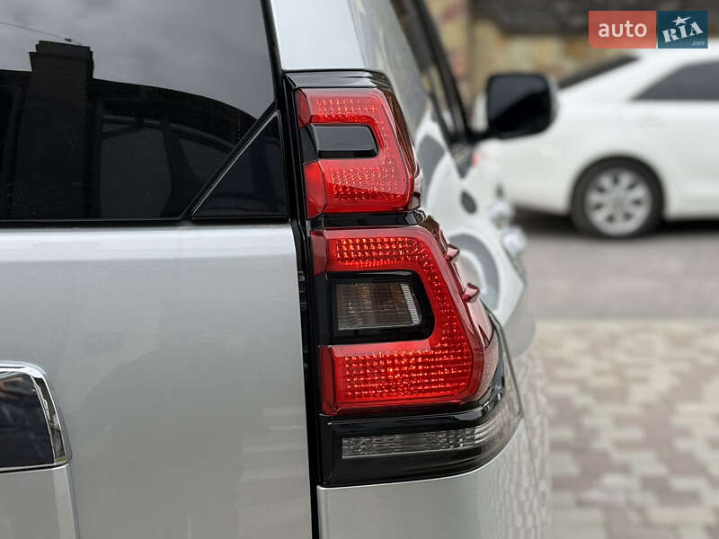 Внедорожник / Кроссовер Toyota Land Cruiser Prado 2018 в Тернополе фото 56 Внедорожник / Кроссовер Toyota Land Cruiser Prado 2018 в Тернополе
