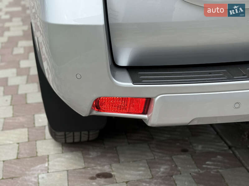 Внедорожник / Кроссовер Toyota Land Cruiser Prado 2018 в Тернополе фото 60 Внедорожник / Кроссовер Toyota Land Cruiser Prado 2018 в Тернополе