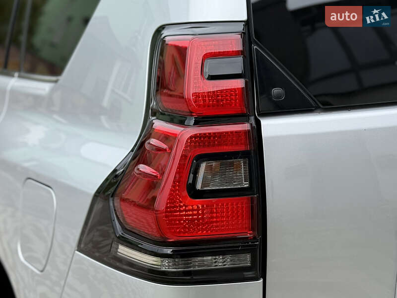 Внедорожник / Кроссовер Toyota Land Cruiser Prado 2018 в Тернополе фото 61 Внедорожник / Кроссовер Toyota Land Cruiser Prado 2018 в Тернополе