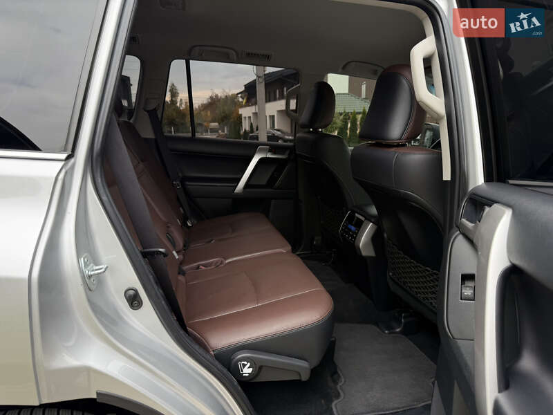 Внедорожник / Кроссовер Toyota Land Cruiser Prado 2018 в Тернополе фото 103 Внедорожник / Кроссовер Toyota Land Cruiser Prado 2018 в Тернополе