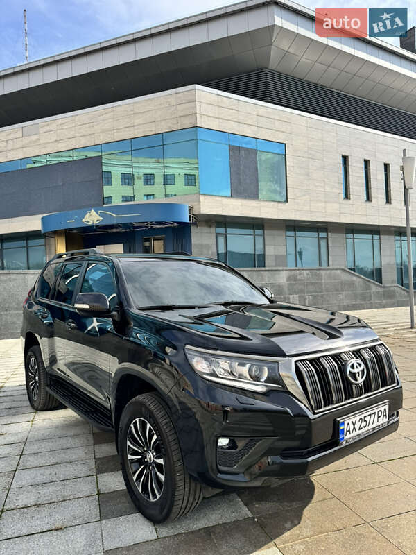 Внедорожник / Кроссовер Toyota Land Cruiser Prado 2023 в Харькове