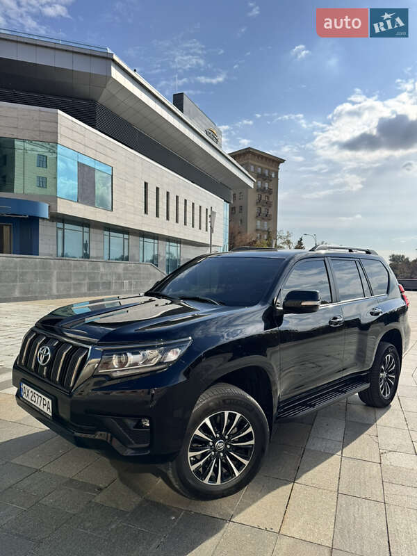 Внедорожник / Кроссовер Toyota Land Cruiser Prado 2023 в Харькове