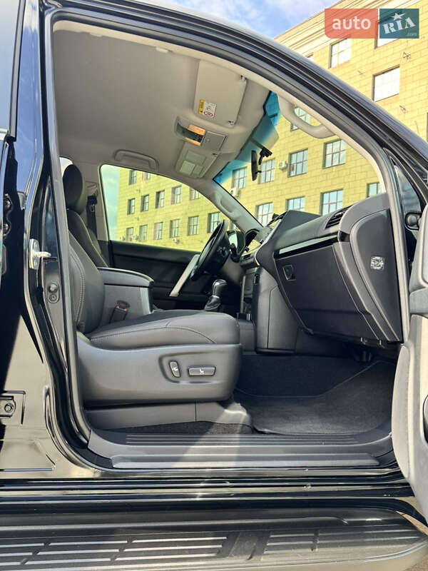 Внедорожник / Кроссовер Toyota Land Cruiser Prado 2023 в Харькове