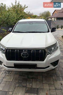 Внедорожник / Кроссовер Toyota Land Cruiser Prado 2022 в Полтаве