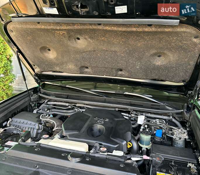 Позашляховик / Кросовер Toyota Land Cruiser Prado 2019 в Черкасах фото 24 Позашляховик / Кросовер Toyota Land Cruiser Prado 2019 в Черкасах