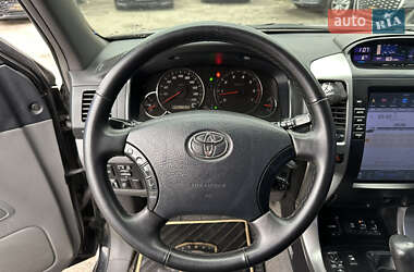 Внедорожник / Кроссовер Toyota Land Cruiser Prado 2007 в 