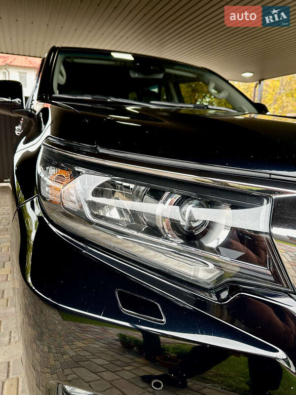 Позашляховик / Кросовер Toyota Land Cruiser Prado 2018 в Києві