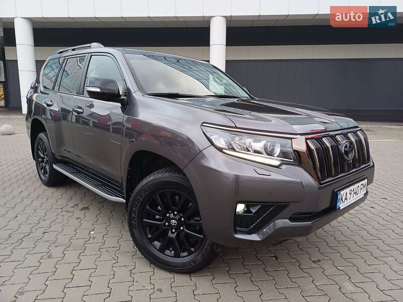Позашляховик / Кросовер Toyota Land Cruiser Prado 2022 в Києві