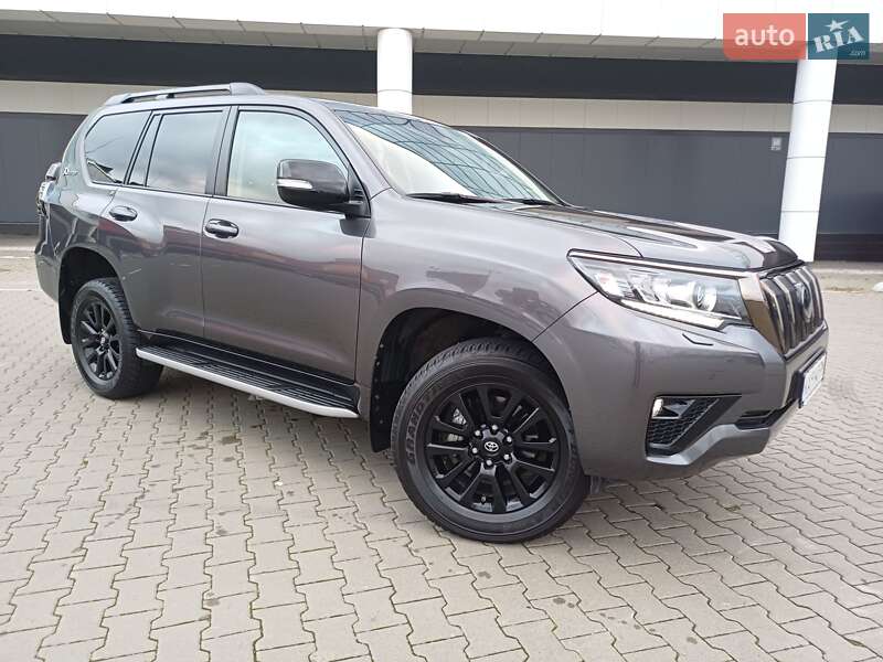 Позашляховик / Кросовер Toyota Land Cruiser Prado 2022 в Києві