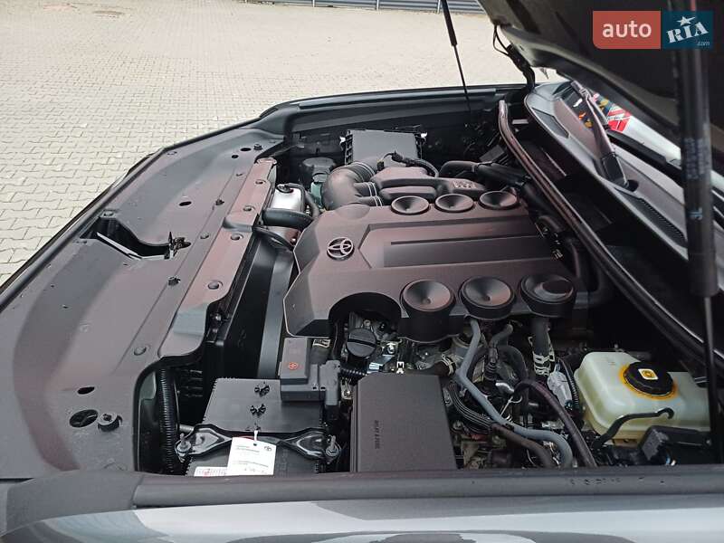 Позашляховик / Кросовер Toyota Land Cruiser Prado 2022 в Києві