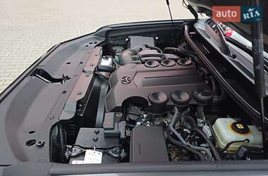 Внедорожник / Кроссовер Toyota Land Cruiser Prado 2022 в 