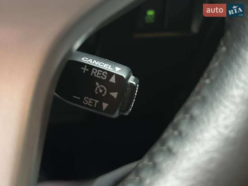 Позашляховик / Кросовер Toyota Land Cruiser Prado 2013 в Києві фото 34 Позашляховик / Кросовер Toyota Land Cruiser Prado 2013 в Києві